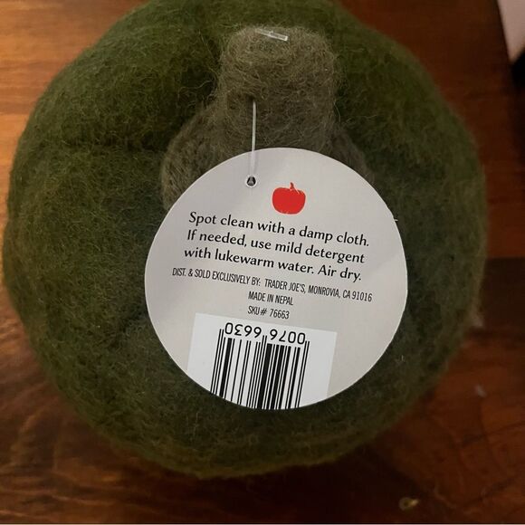 NWT Trader Joe’s Green Handcrafted Felted Wool Pumpkin - Picture 5 of 5